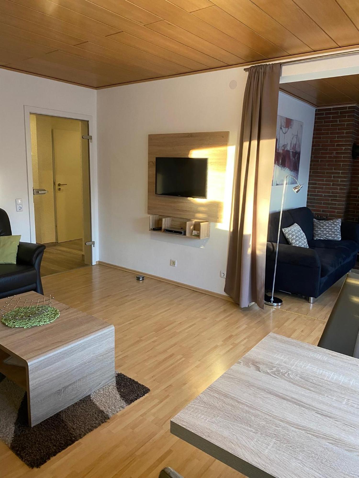 Ferienwohnung Familie Slepitzka Niedenstein Экстерьер фото